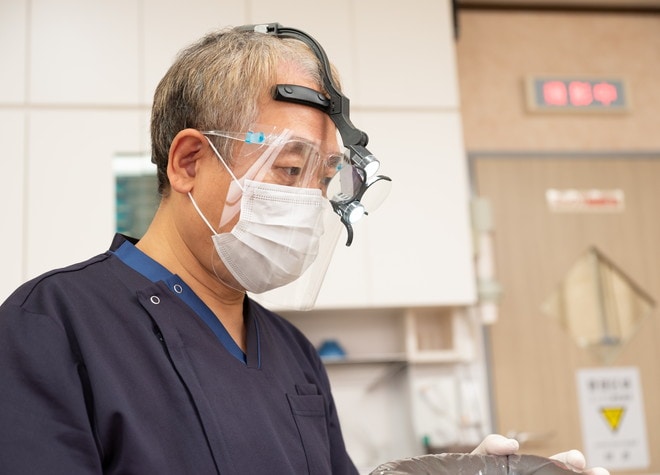 年齢を重ねるごとに歯周病になりやすい。そうなる前にぜひ当院で定期検診にいらしてください