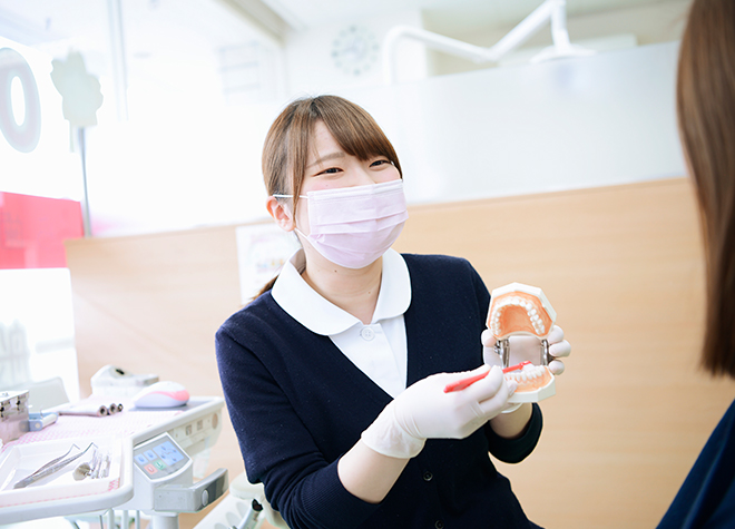 定期的なメンテナンスで歯周病予防！歯科衛生士が丁寧にお口の中のメンテナンスを行っています。