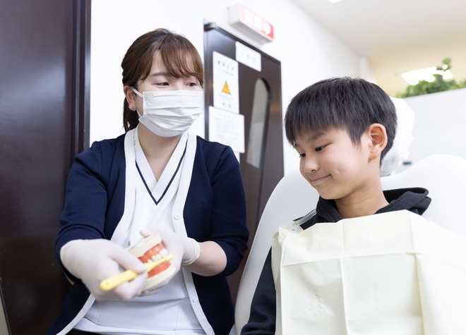 歯科医院に慣れてもらう、お子さまの治療を始める第一歩です