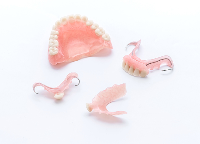 当院は入れ歯・義歯の製作に力を入れています