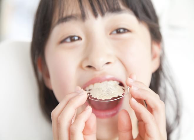 幼少期から歯並びを整えることで、さまざまなメリットがあります