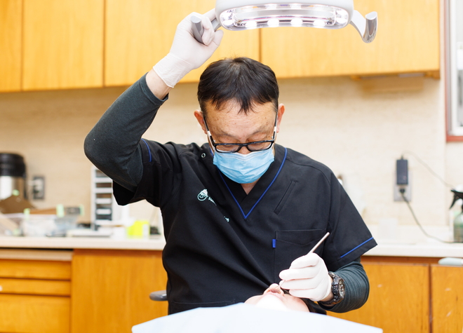 歯の保存を前提とした歯周病治療に注力しています
