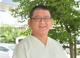 歯科ナチュラル 小寺　晃雄 院長 歯科医師 男性