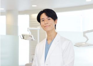 渋谷ルーブル歯科・矯正歯科 水谷　倫康 院長 歯科医師 男性