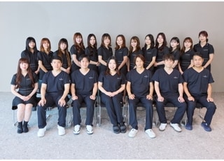 池袋東口駅前院ドクターとスタッフ