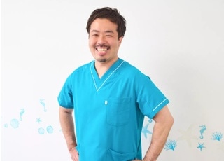 本町歯科診療所 渋谷 由之 院長 歯科医師 男性