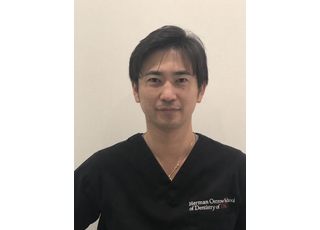 清誠歯科 なんばスカイオ院 林 清誠 理事長 歯科医師 男性