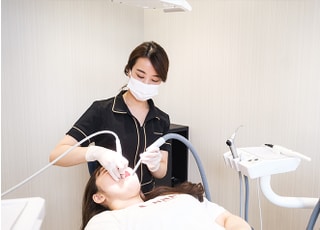 再発のリスクを減らすために、ていねいなクリーニングを心がけています。