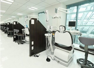 医療法人社団 歯友会 赤羽歯科 新宿診療所