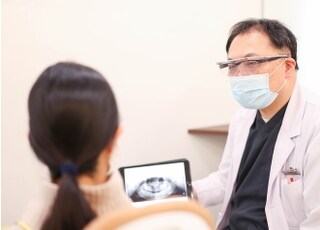 モニターを使って丁寧にご説明いたします。