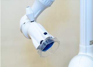 院内環境も清潔に保てるよう口腔外バキュームで吸収していきます