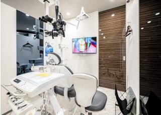 ラ・トゥール新宿歯科