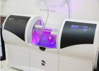 セラミック治療システムです。