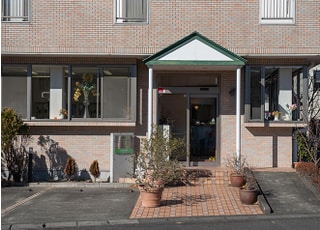 ユリの木歯科医院