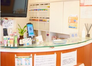 各種歯科用品を取り揃えています。お求めの際はスタッフまでお声がけください。