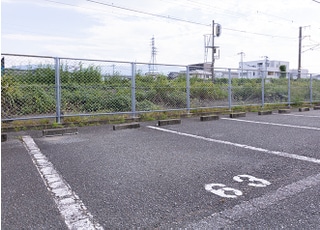 【7】63番、70番の2か所が当院専用となりますので、ご利用ください。