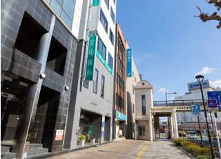 当院は西鉄久留米駅から徒歩4分の場所にあります。