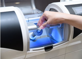 つめ物などを自動作成します。