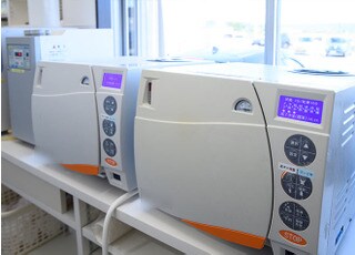 視聴機具を滅菌します。