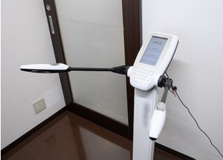 体の状態をチェックします。