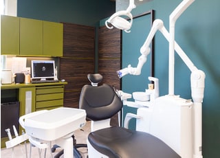 ＡＫＡＺＡ　ＤＥＮＴＡＬ　ＣＬＩＮＩＣ