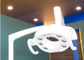 ＡＫＡＺＡ　ＤＥＮＴＡＬ　ＣＬＩＮＩＣ