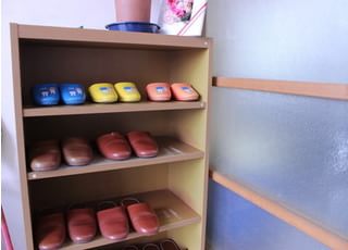 お子様用のスリッパもご用意しています。
