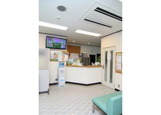 受付です。来院されましたらお声かけください。