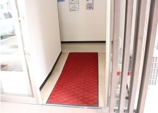 段差のない入り口です。