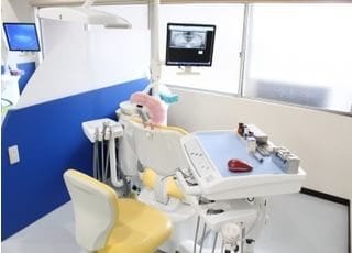 モニター付きの診療チェアです。