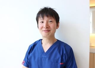 医療法人 晟由会 えびすデンタルクリニック 胡　克実(Katsumi Ebisu) 院長 歯科医師 男性