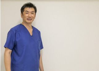 パラシオン歯科医院 小山　安徳 診療医長 歯科医師 男性