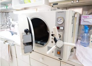 浜町歯科クリニック