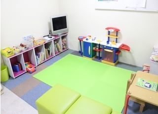 1階のキッズスペースになります。