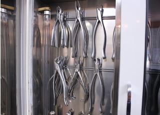 器具を清潔に扱うことで、院内感染を防いでおります。