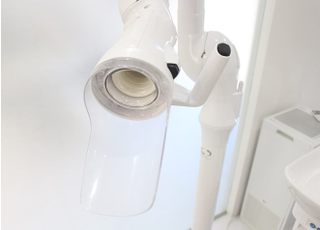 口腔外バキュームです。切削時の粉塵を吸い取ります。