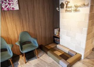 フルリール長居公園歯科クリニック