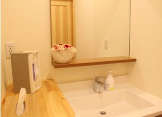 治療後のお化粧直しやブラッシングにご利用ください