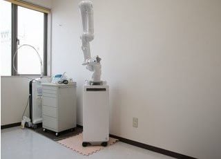 口腔外バキュームです。治療時に出た粉塵等を吸引いたします。