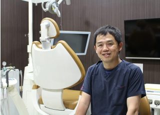 栄スワン歯科・矯正歯科 前川　研介 院長 歯科医師 男性