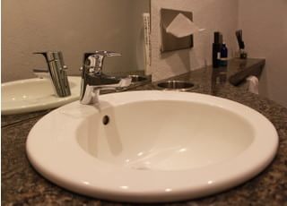 身だしなみを整える際など、ご自由にご利用いただけます。