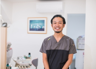 松野歯科医院 松野　和敬 院長 歯科医師 男性