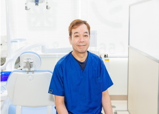 ヨシ歯科クリニック 斉藤　嘉久 院長 歯科医師 男性