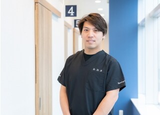 アトレ五反田シティデンタルクリニック 村上　翔 理事長 歯科医師 男性