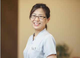Ai Dental Clinic 中村　美喜子 院長 歯科医師 女性