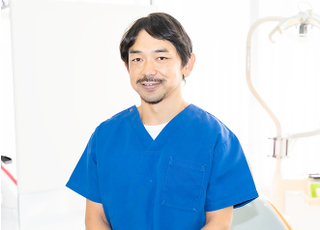 横山歯科医院 横山　栄二郎 院長 歯科医師 男性