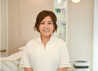 所沢にこ歯科医院　ブランズタワー所沢院 櫻内　香織 院長 歯科医師 女性