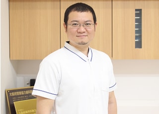 いわい歯科医院 岩井　仁寿 院長 歯科医師 男性