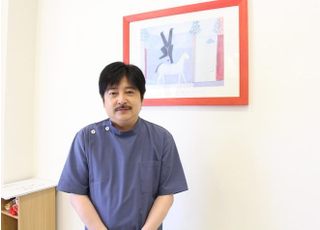 らぶ歯科医院 上野　泰康 院長 歯科医師 男性