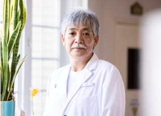 こう歯科 越前　康平 院長 歯科医師 男性